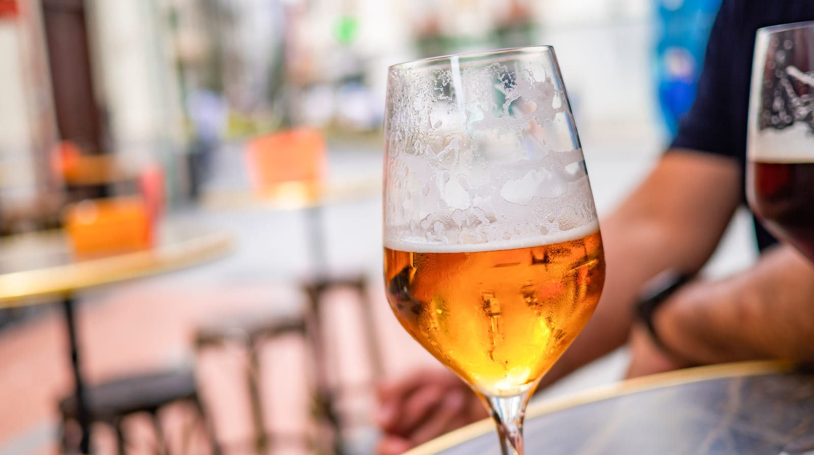 El consumo de alcohol y su impacto en el estilo de vida: ¿Qué revela la bebida que eliges?