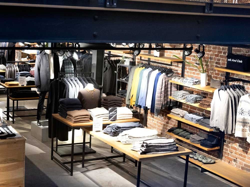 Frank and Oak: Venta a Lamour Group y Thread Collective