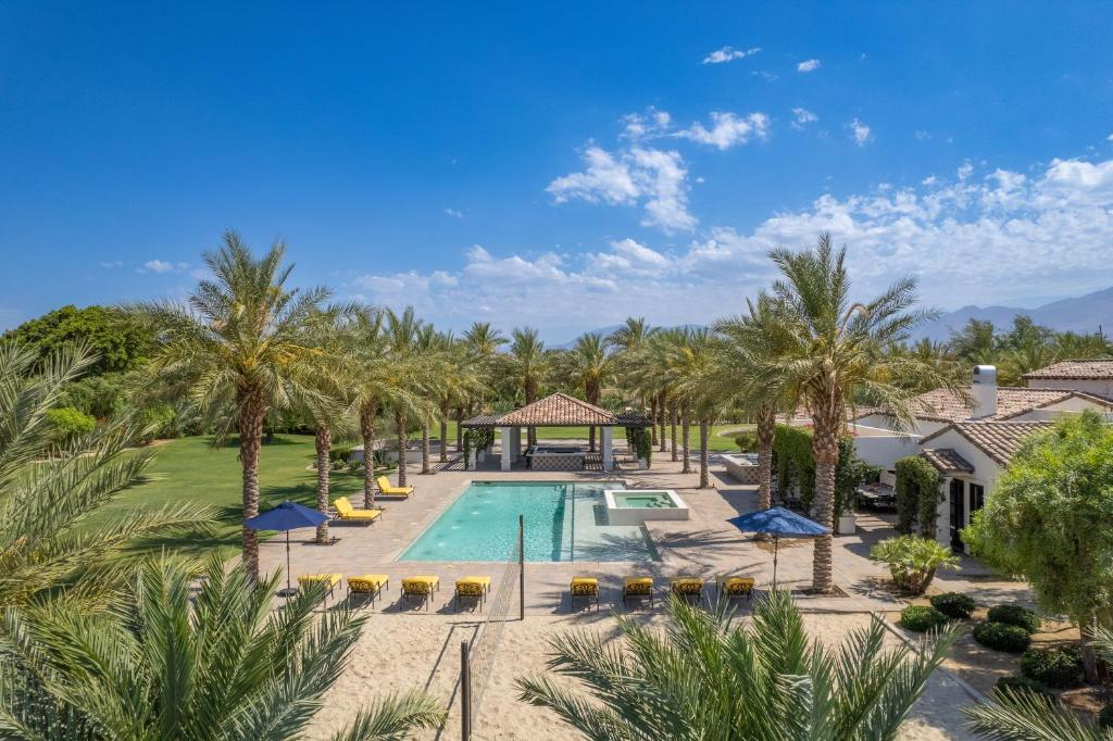 Villa Coachella: Un Refugio de Lujo en Saint Tropez