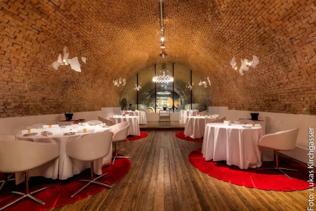 Restaurante AMATOR: la Experiencia Gastronómica en Copenhague