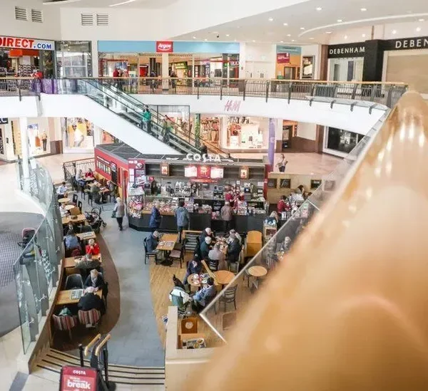Tienda Frasers en Dundee: Innovación Retail en Escocia
