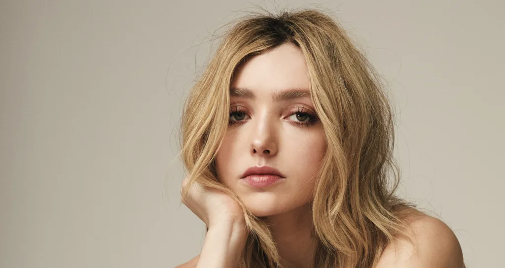 Peyton List Heathers: ¡Una icónica transición teatral!