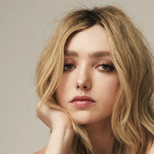 Peyton List Heathers: ¡Una icónica transición teatral!