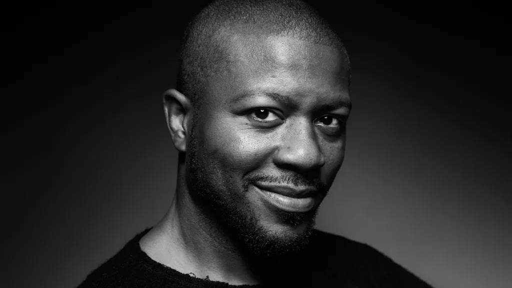 Edwin Hodge sorprende como estrella invitada en Matlock temporada 2