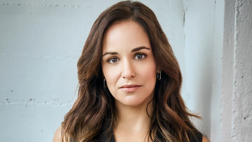Melissa Fumero en Einstein: Revelaciones sobre su personaje en la nueva serie