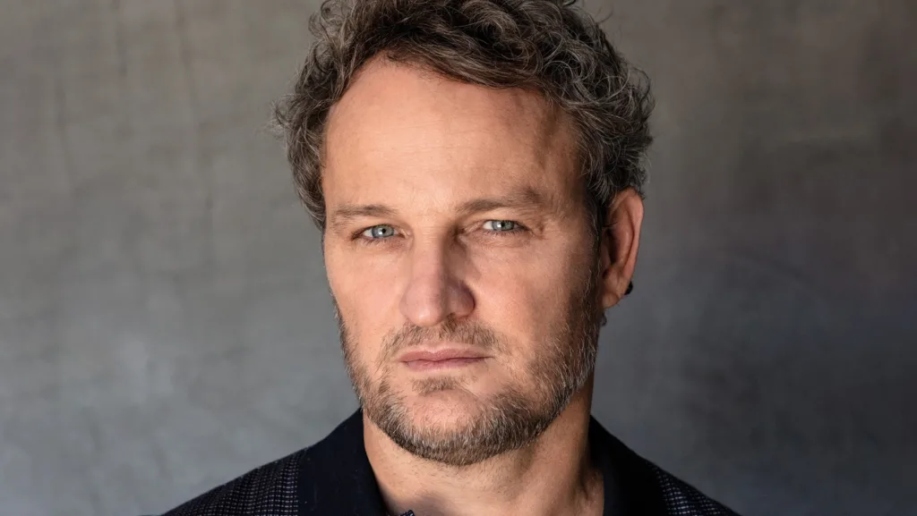 Jason Clarke se Une a Viola Davis en el Thriller Ally Clark