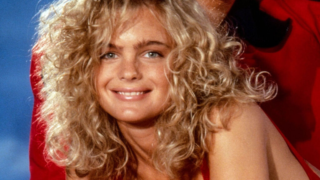Baywatch secuela: Erika Eleniak regresa como Shauni McClain