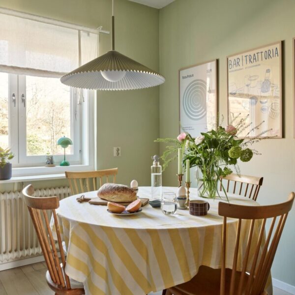 Comedor nórdico: diseño acogedor en espacios pequeños