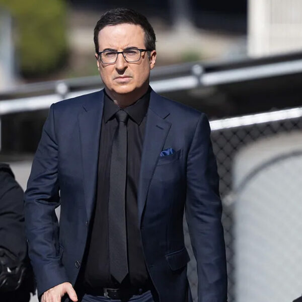 John Oliver en General Hospital: Un Deseo Cumplido en Teleseries