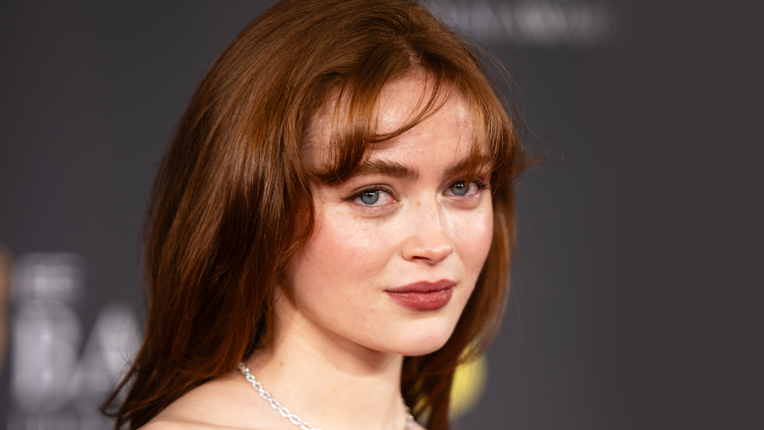 The Marriage Plot: Sadie Sink y un Triángulo Amoroso en FX