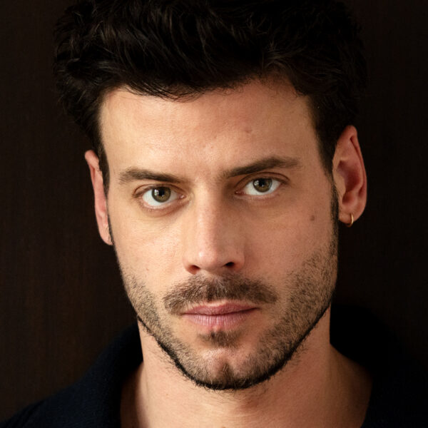 François Arnaud se une a la serie Count My Lies con Lindsay Lohan