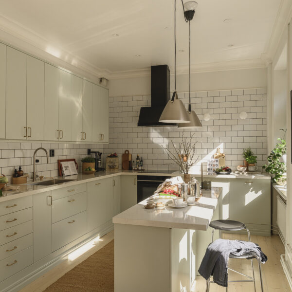 Pintar Muebles de Cocina Sin Lijar: Transformación Sorprendente