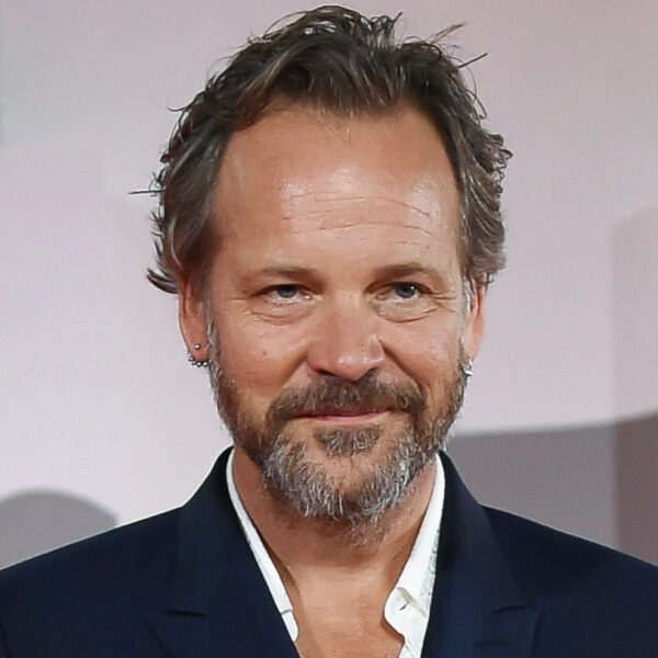 Peter Sarsgaard y Kenneth Branagh desatan la épica historia de Laird