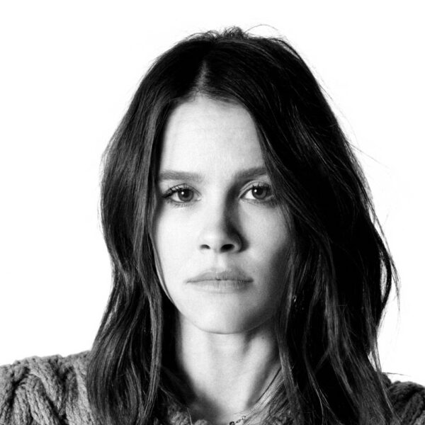 Sosie Bacon y sus nuevos retos en The Black Tapes: Descubre más